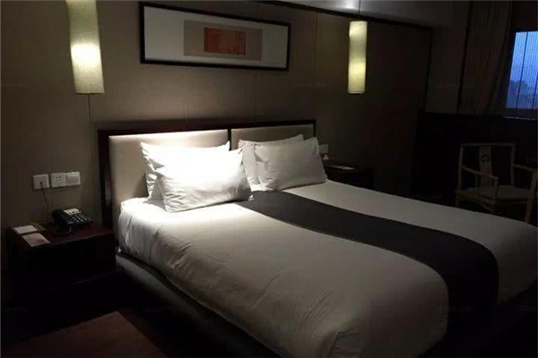 酒店有攝像頭的概率大不大 酒店有攝像頭怎么檢查 酒店有攝像頭的概率大不大 酒店有攝像頭怎么檢查