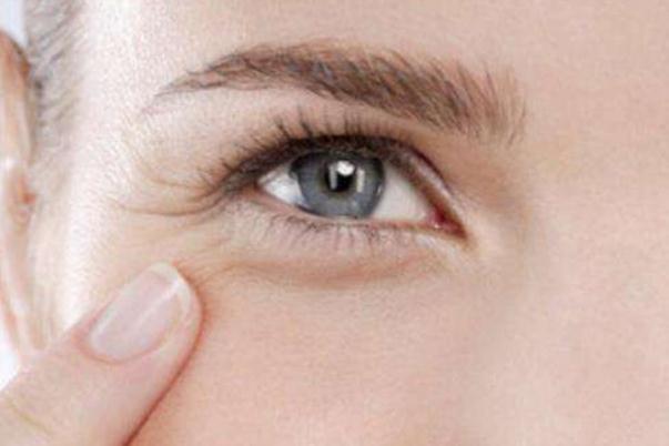 細(xì)紋是怎么產(chǎn)生的 細(xì)紋干紋怎么消除 細(xì)紋是怎么產(chǎn)生的 細(xì)紋干紋怎么消除