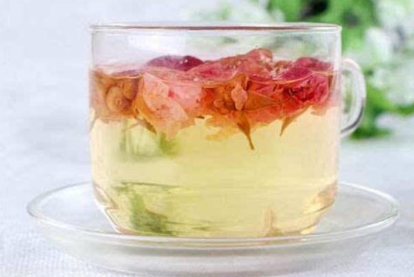 玫瑰茶要用熱水泡嘛 玫瑰花茶要用多少度的開(kāi)水泡