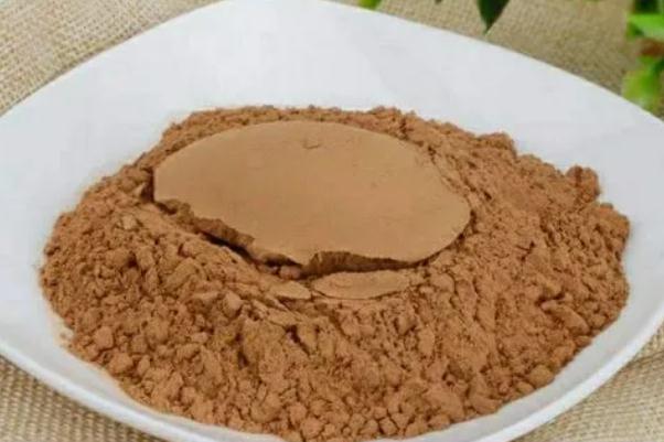 丹參粉是熱性還是寒性 丹參粉是治什么病的 丹參粉是熱性還是寒性 丹參粉是治什么病的