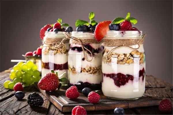 酸奶喝多了會(huì)拉肚子嗎 酸奶喝多了有什么壞處 酸奶喝多了會(huì)拉肚子嗎 酸奶喝多了有什么壞處