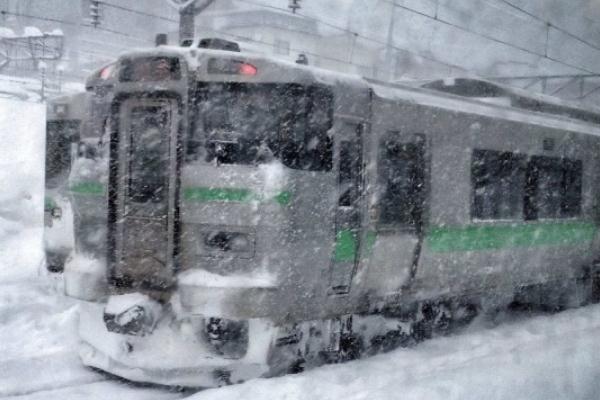 下雪對生活的影響 為什么下雪不冷化雪冷 下雪對生活的影響 為什么下雪不冷化雪冷