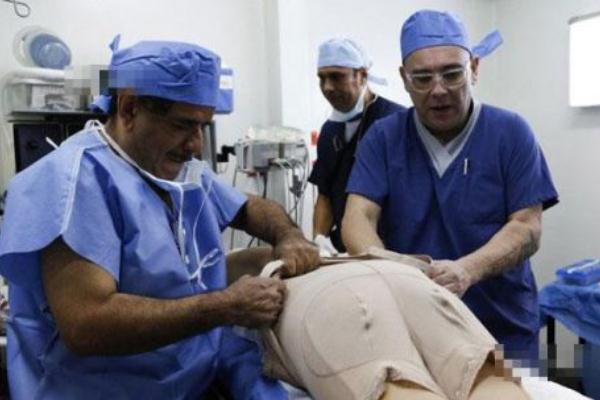 豐臀的運(yùn)動(dòng)動(dòng)作有哪幾種 豐臀手術(shù)后遺癥 豐臀的運(yùn)動(dòng)動(dòng)作有哪幾種 豐臀手術(shù)后遺癥