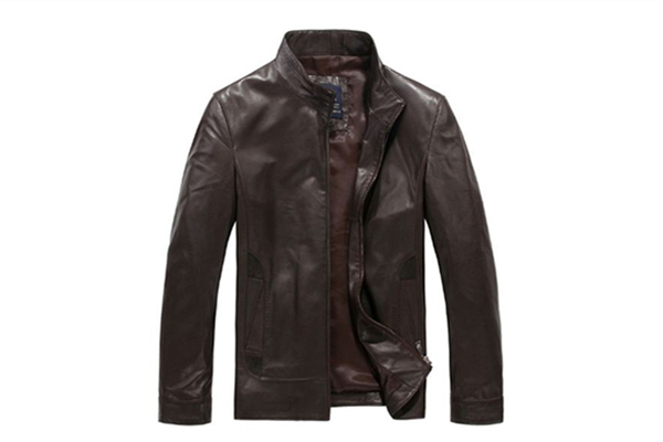 皮衣有皺紋怎么處理 皮衣怎么存放好 皮衣有皺紋怎么處理 皮衣怎么存放好