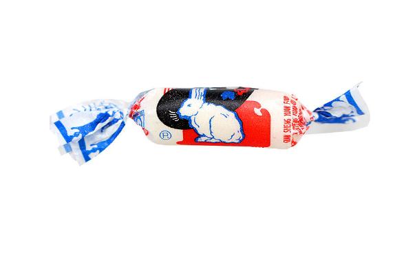 大白兔奶糖一顆多少克 大白兔奶糖一斤大概能有多少顆 大白兔奶糖一顆多少克 大白兔奶糖一斤大概能有多少顆