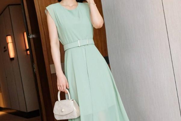 連衣裙要不要穿打底 連衣裙要穿安全褲嗎 連衣裙要不要穿打底 連衣裙要穿安全褲嗎