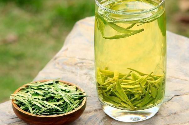 龍井茶的功效與作用 龍井的營(yíng)養(yǎng)價(jià)值 龍井茶的功效與作用 龍井的營(yíng)養(yǎng)價(jià)值