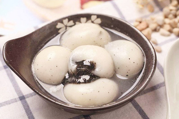 三全湯圓開封后能放多久 三全湯圓一直凍著會(huì)過(guò)期嗎