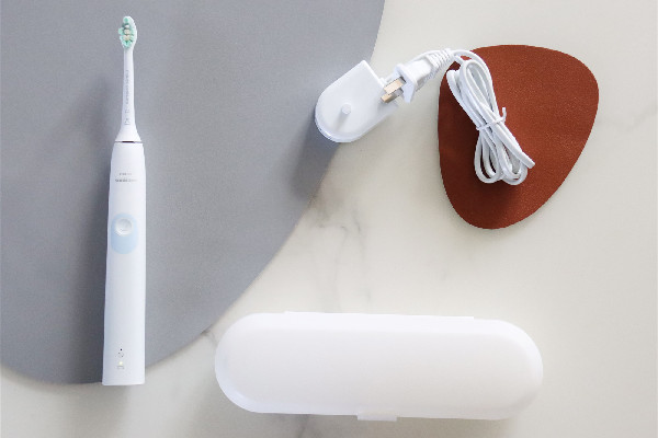 飛利浦電動牙刷可以換電池嗎 飛利浦電動牙刷電池怎么更換 飛利浦電動牙刷可以換電池嗎 飛利浦電動牙刷電池怎么更換