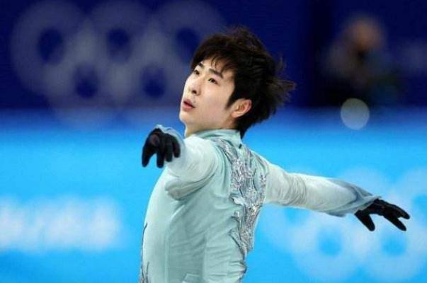 金博洋羽生結(jié)弦同組競技 花滑運(yùn)動員一般幾歲退役