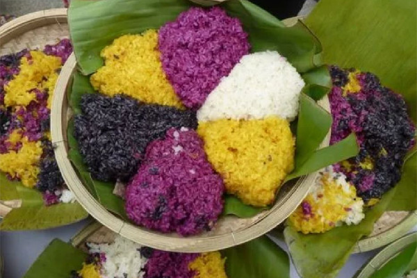 五色糯米飯在蒸多久才熟 五色糯米飯放糖嗎 五色糯米飯在蒸多久才熟 五色糯米飯放糖嗎