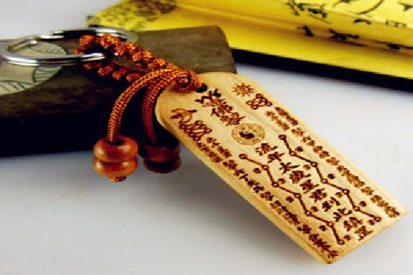 犯太歲是真的還是迷信 犯太歲如何化解 犯太歲是真的還是迷信 犯太歲如何化解