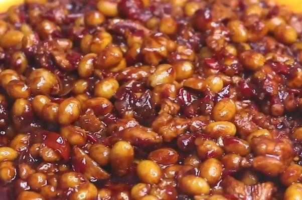 黃豆醬哪個牌子的好吃 黃豆醬吃多了對身體有害嗎 黃豆醬哪個牌子的好吃 黃豆醬吃多了對身體有害嗎