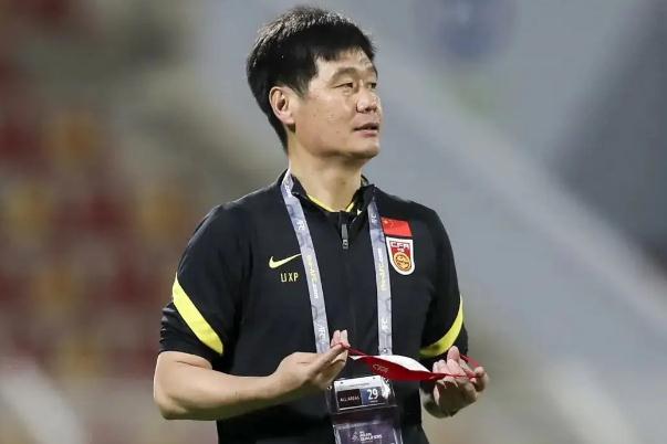 國(guó)足踢出最差表現(xiàn)?主帥提出表揚(yáng) 國(guó)足是怎么選人的