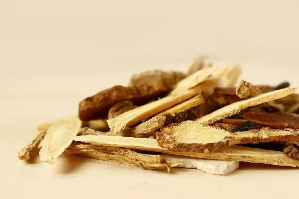 當歸煮雞蛋的功效和作用 當歸煮雞蛋什么時候吃最好 當歸煮雞蛋的功效和作用 當歸煮雞蛋什么時候吃最好