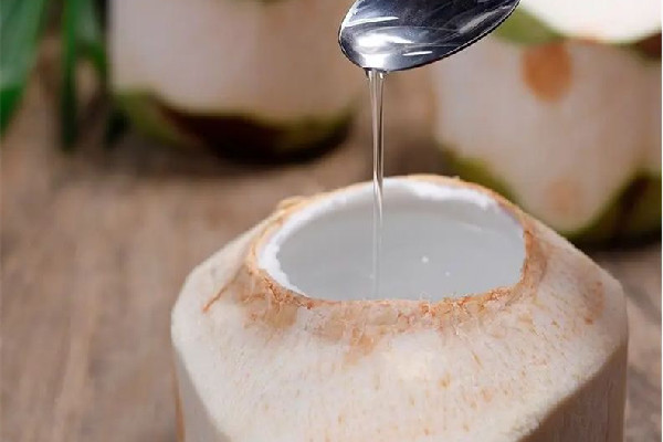 椰青可以做椰子雞嗎 椰青可以煲湯嗎 椰青可以做椰子雞嗎 椰青可以煲湯嗎