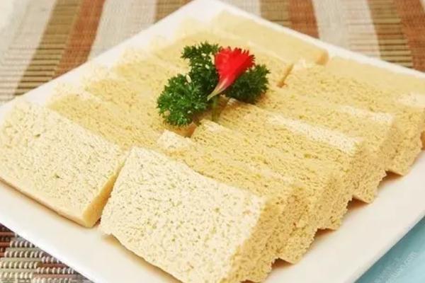 凍豆腐有點苦怎么回事 凍豆腐會胖嗎 凍豆腐有點苦怎么回事 凍豆腐會胖嗎