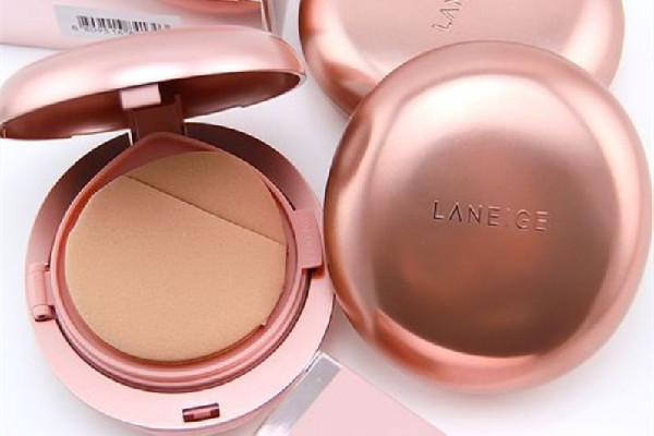 蘭芝氣墊13和21的區(qū)別 蘭芝氣墊買哪個(gè)色號(hào) 蘭芝氣墊13和21的區(qū)別 蘭芝氣墊買哪個(gè)色號(hào)