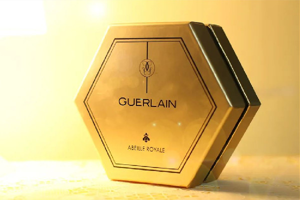 嬌蘭復(fù)原蜜二代和三代哪個好用 嬌蘭復(fù)原蜜和雙萃精華哪個好用 嬌蘭復(fù)原蜜二代和三代哪個好用 嬌蘭復(fù)原蜜和雙萃精華哪個好用