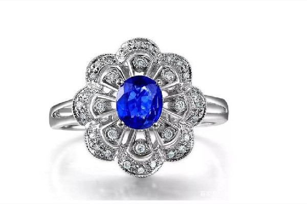 藍(lán)寶石會被刮花嗎 藍(lán)寶石會變色嗎 藍(lán)寶石會被刮花嗎 藍(lán)寶石會變色嗎