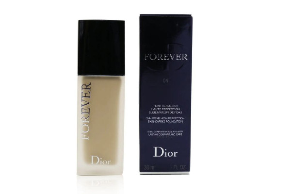 粉底液用粉撲還是美妝蛋涂比較好 粉底液用手涂可以嗎 粉底液用粉撲還是美妝蛋涂比較好 粉底液用手涂可以嗎