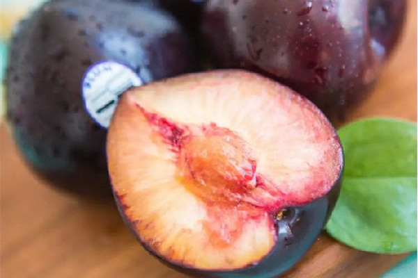 黑布林升糖指數(shù)高嗎 黑布林適合糖尿病人吃嗎 黑布林升糖指數(shù)高嗎 黑布林適合糖尿病人吃嗎