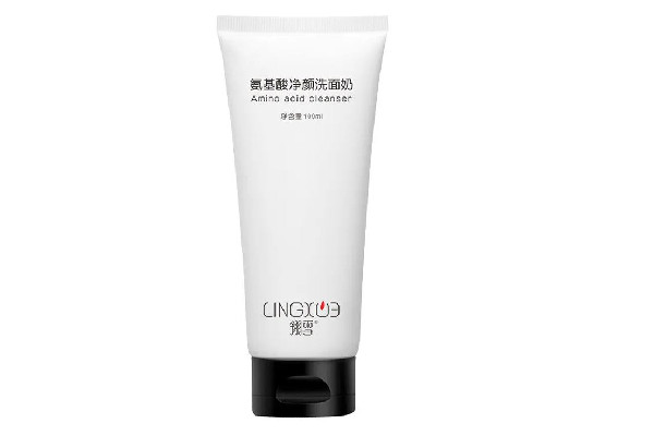 洗面奶要經(jīng)常換還是固定用一種 洗面奶買(mǎi)貴的還是便宜的