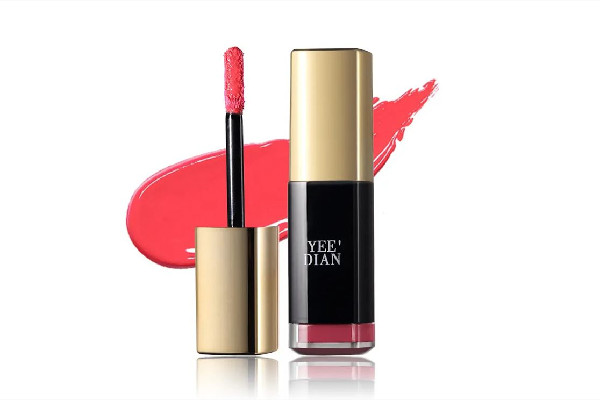 唇釉是直接涂在嘴上嗎 唇釉涂前要涂唇膏嗎 唇釉是直接涂在嘴上嗎 唇釉涂前要涂唇膏嗎