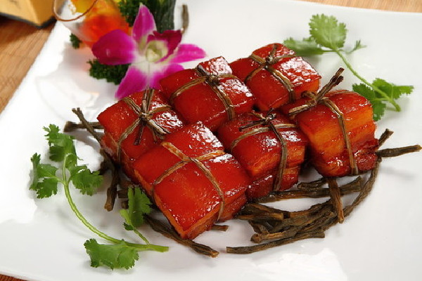 東坡肉煮多久才會(huì)爛 東坡肉煮久了湯不夠怎么辦 東坡肉煮多久才會(huì)爛 東坡肉煮久了湯不夠怎么辦