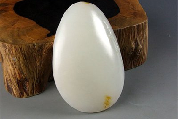 羊脂玉有收藏價(jià)值嗎 羊脂玉市場(chǎng)價(jià)多少錢(qián)一克