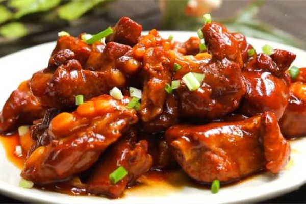 紅燒排骨怎樣做好吃又簡單 紅燒排骨用大排還是小排 紅燒排骨怎樣做好吃又簡單 紅燒排骨用大排還是小排