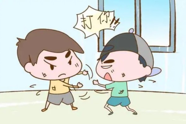 小學(xué)生打鬧媽媽帶孩子登門道歉被打 小孩打架家長(zhǎng)怎么處理