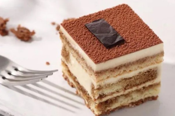 提拉米蘇蛋糕是慕斯蛋糕嗎 提拉米蘇蛋糕和慕斯蛋糕哪個好 提拉米蘇蛋糕是慕斯蛋糕嗎 提拉米蘇蛋糕和慕斯蛋糕哪個好
