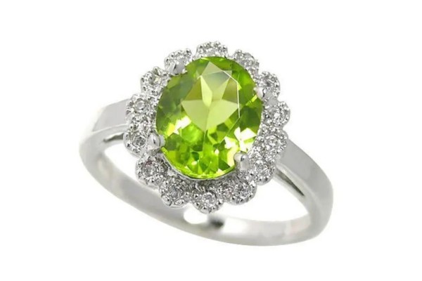 橄欖石和碧璽哪個貴 橄欖石有多少品種 橄欖石和碧璽哪個貴 橄欖石有多少品種