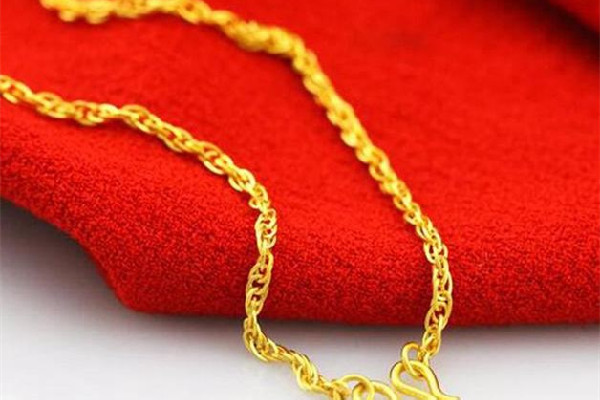 黃金項(xiàng)鏈多少錢一條 黃金項(xiàng)鏈按件買是虧了嗎 黃金項(xiàng)鏈多少錢一條 黃金項(xiàng)鏈按件買是虧了嗎
