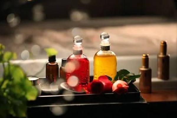 護膚精油排行榜前十名 護膚精油買哪個牌子的好 護膚精油排行榜前十名 護膚精油買哪個牌子的好