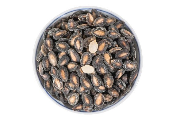 西瓜子有點(diǎn)潮了怎么辦 西瓜子怎么存放時間長