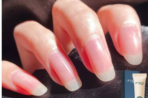 美甲營(yíng)養(yǎng)油是干嘛用的 美甲營(yíng)養(yǎng)油可以促進(jìn)指甲生長(zhǎng)嗎 美甲營(yíng)養(yǎng)油是干嘛用的 美甲營(yíng)養(yǎng)油可以促進(jìn)指甲生長(zhǎng)嗎