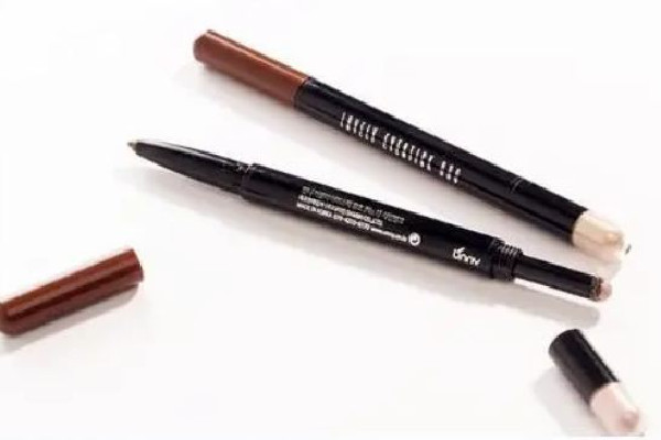 高光怎么打才好看 高光怎么選擇適合自己的 高光怎么打才好看 高光怎么選擇適合自己的